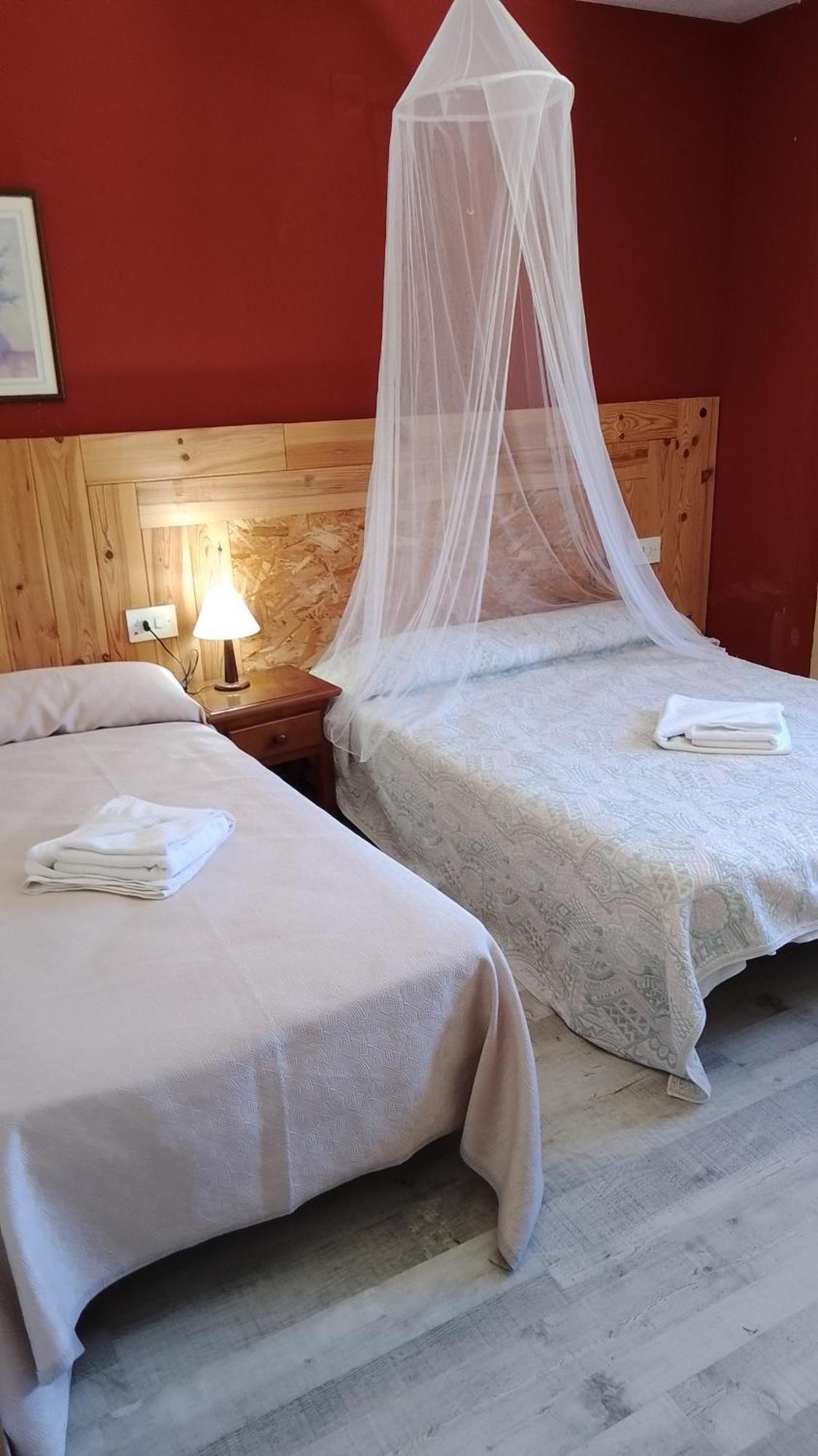 Eco Art Hotel Rural Tajo Peralejos de las Truchas Ngoại thất bức ảnh