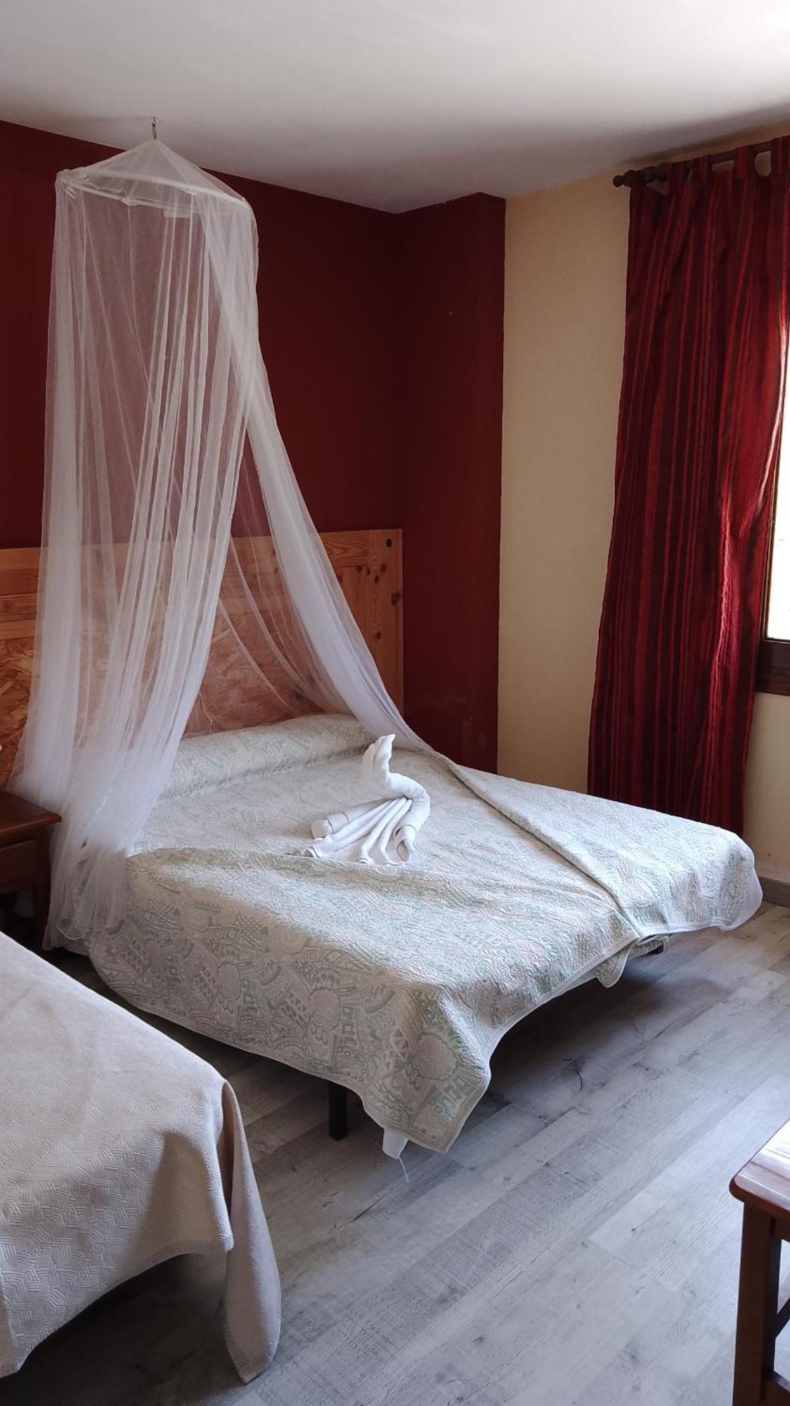Eco Art Hotel Rural Tajo Peralejos de las Truchas Ngoại thất bức ảnh